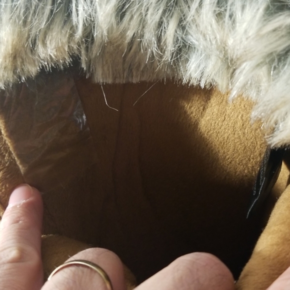 Khombu Women's winter duck boots. - Picture 7 of 7